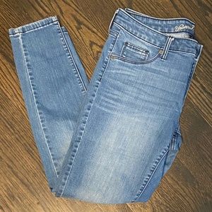 Light Wash Jeans